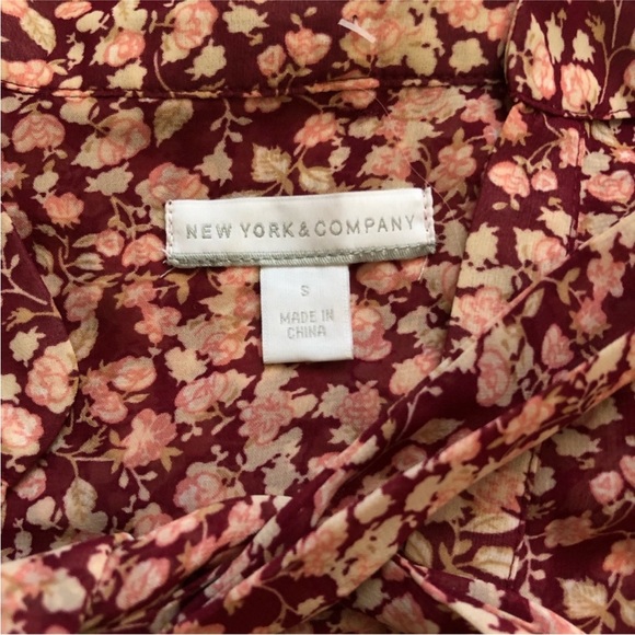 New York & Company Floral Blouse - Picture 4 of 7